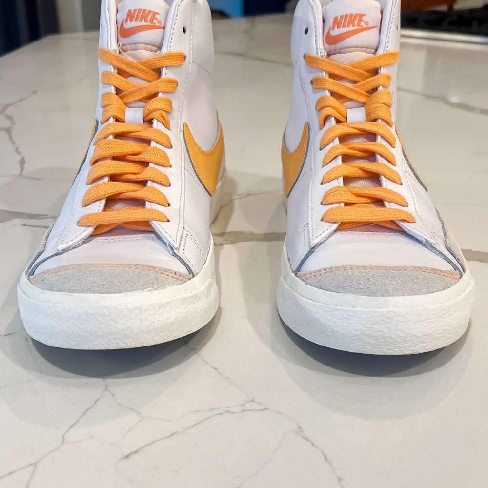 Nike Blazer Mid 77 White Peach Cream Sail Sneaker FD0287 100 Womens Sz 7.5 - Picture 8 of 15